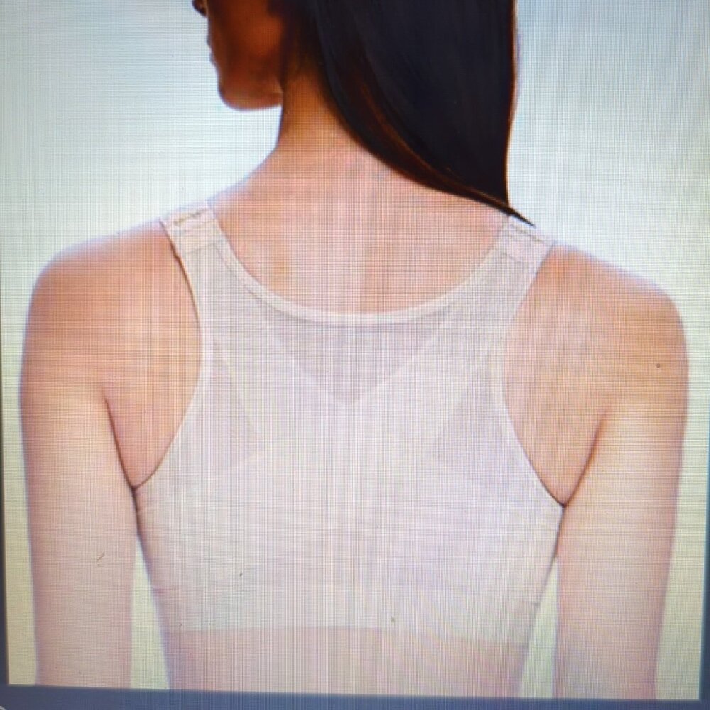 MELENECA Women s Front Closure Wirefree Adjustable Posture Bra Size 40B Beige-lg